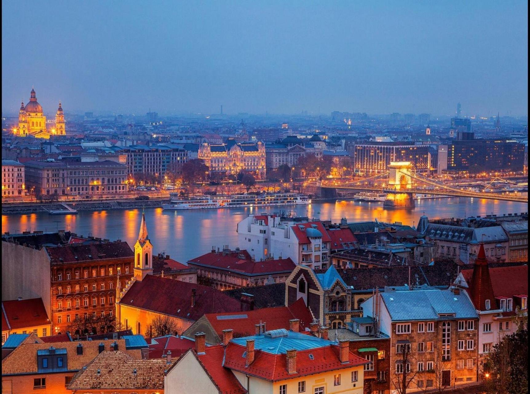 Terrace Apartment Sky Lounge Budapest Esterno foto